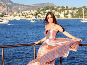 Gaya Glamour Putri Juragan Komputer Berharta Rp 566 Triliun