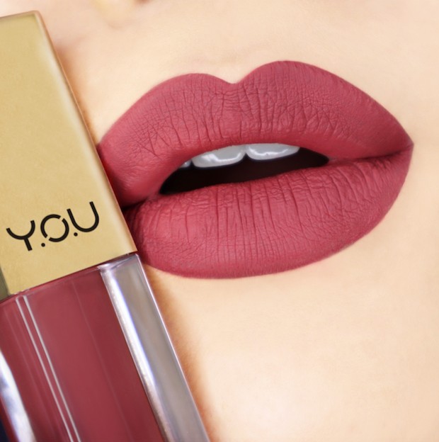 Bold Lips/ Y.O.U Makeups