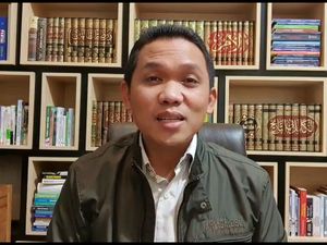 Bupati Lumajang Bangun Gereja Berdampingan dengan Masjid Bupati Lumajang Bangun Gereja Berdampingan dengan Masjid