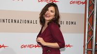 Foto: Aktris Hayley Atwell, Pacar Baru Tom Cruise yang Lebih Muda 20 Tahun