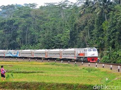 Kasus COVID-19 Meningkat, KAI Tunda Peluncuran KA Nusa Tembini