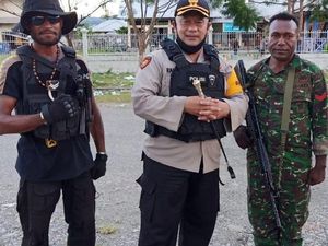 Rapat Pleno KPU di Yalimo Ricuh, 1 Polisi Kena Panah