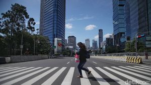 Melihat Jakarta yang Tidak Lagi Masuk Kota Paling Polusi di Dunia