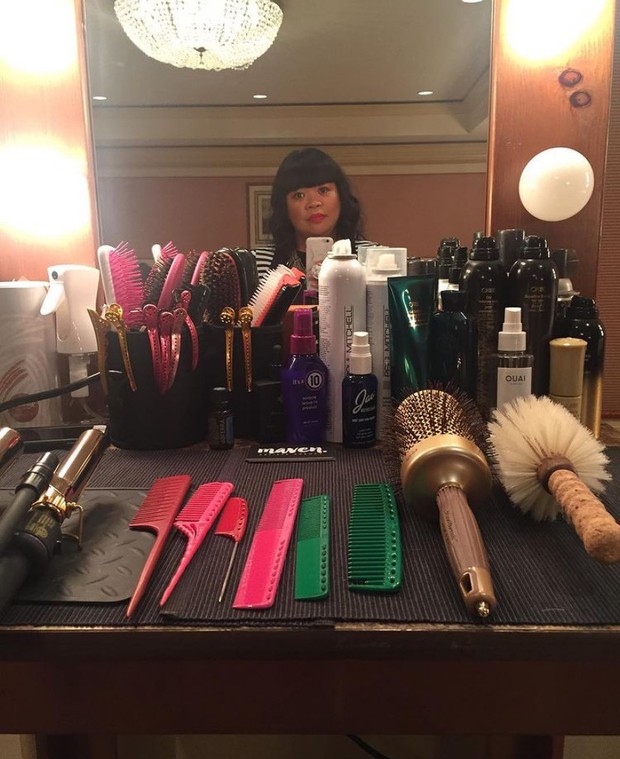 Perlengkapan Alat Rambut/ Foto: instagram.com/christytagatac Perlengkapan Alat Rambut/ Foto: instagram.com/christytagatac