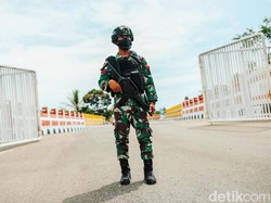 Prajurit TNI AD Penjaga Garis Perbatasan Indonesia-Timor Leste