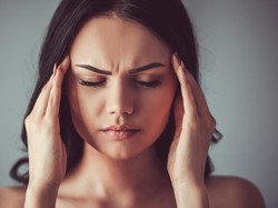 5 Essential Oil untuk Menghilangkan Sakit Kepala Secara Alami