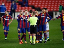 Diimbangi Valencia, Barcelona Hilang Fokus