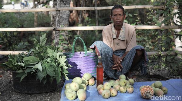Begini Sibuknya Pasar di Perbatasan RI yang Buka Seminggu Sekali