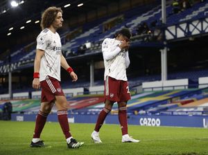 Arsenal Sedang Hobi Bikin Gol Bunuh Diri