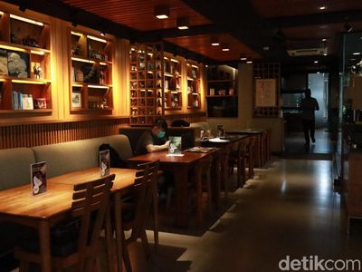 Foto: Kafe Asyik Buat Nongkrong dan Meeting di Bandung