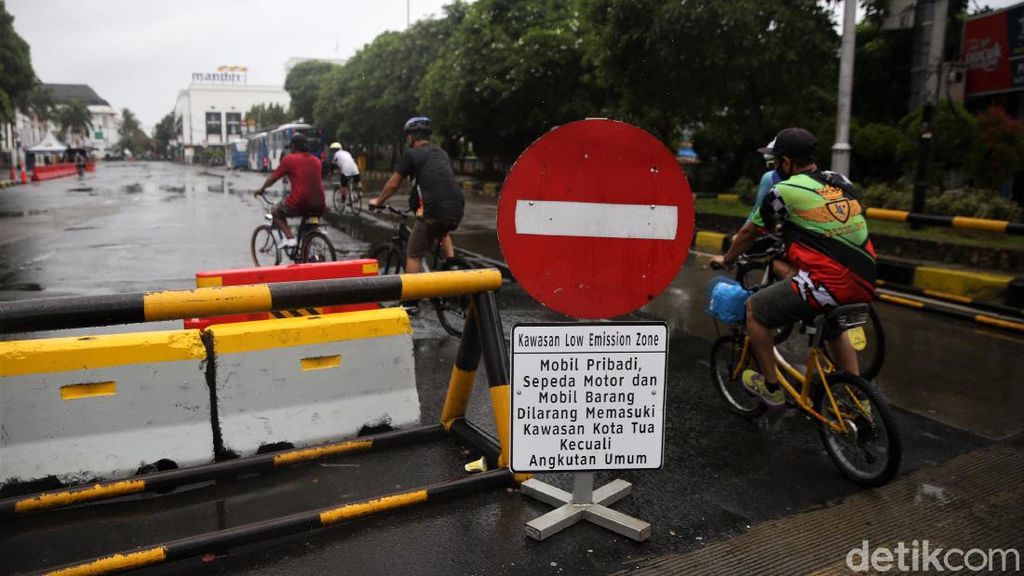 Jadi Kawasan Rendah Emisi, Kendaraan di Kota Tua Jakarta Dibatasi