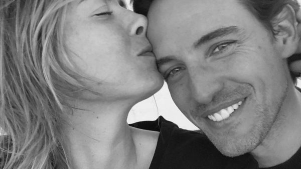 Asoy! Maria Sharapova Tunangan dengan Miliarder Inggris