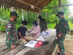 TNI Temukan Pekerja Migran Gunakan Jalur Tikus di Sambas Kalbar