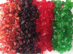 5 Tips Membuat Fruitcake yang Legit dan Lembut Teksturnya