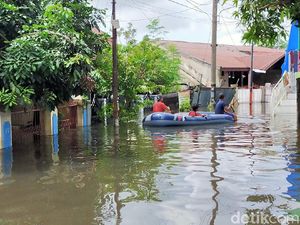 Banjir Setinggi 2 Meter Rendam Perumnas Antang Makassar, 774 Warga Mengungsi
