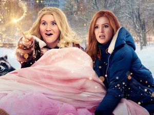 Godmothered: Hadirnya Ibu Peri Yang Slengean