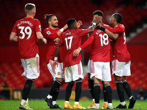 Kata Neville, MU Masih Sulit Tantang Liverpool karena Alasan Ini