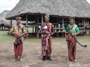 Melihat Benda Pusaka Malaka Berumur Ratusan Tahun Melihat Benda Pusaka Malaka Berumur Ratusan Tahun