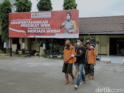 Berapa Keuntungan Tersangka Pemalsuan Hasil Rapid Test di Surabaya?