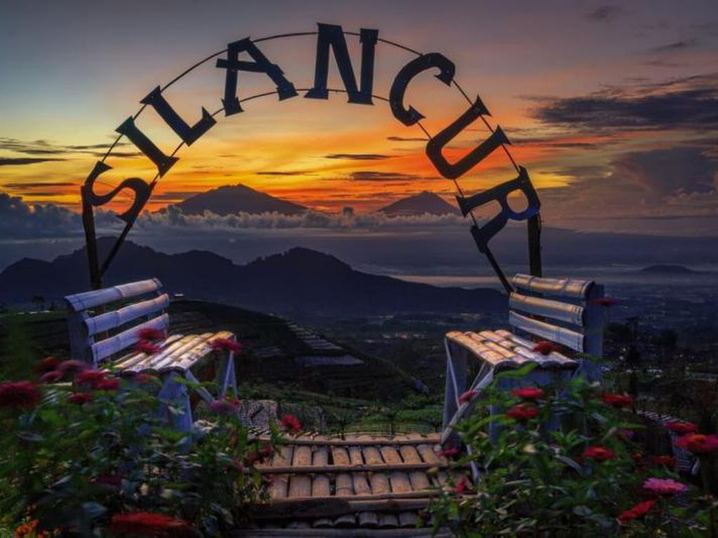 Sisi Lain Sunrise di Kota Magelang Sisi Lain Sunrise di Kota Magelang