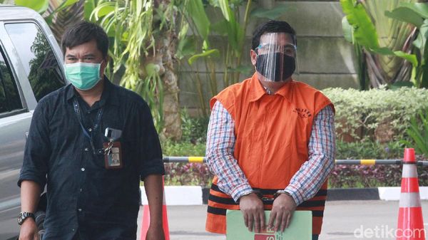 Tersangka Penyuap Mensos, Ardian IM Diperiksa KPK