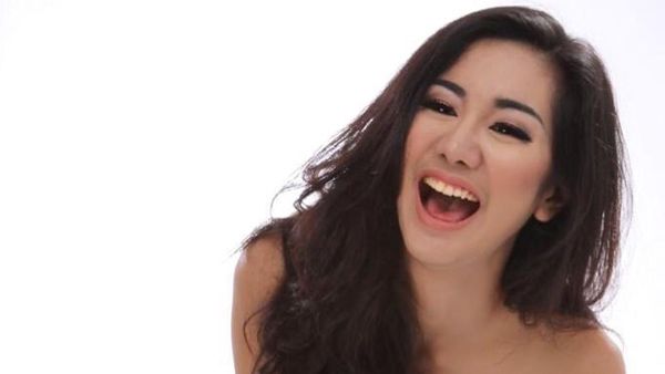 10 Foto Chika Kinsky Sang Pecinta Wanita