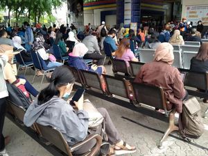 Rapid Test Antigen di Gambir Penuh, KAI Diminta Ubah Sistem Pendaftaran