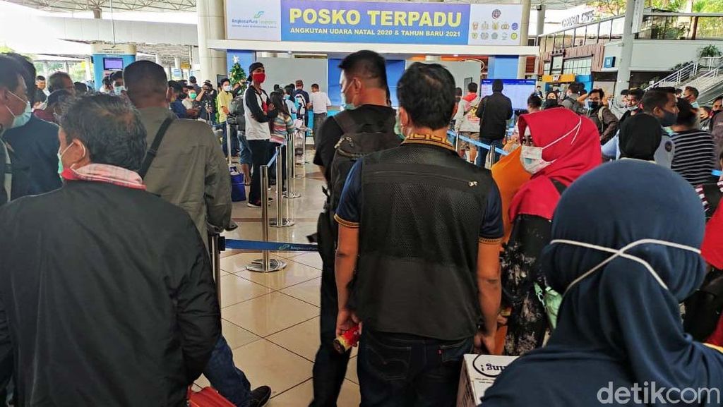 Rapid Test Antigen Membludak, Penumpang Reschedule Penerbangan Rapid Test Antigen Membludak, Penumpang Reschedule Penerbangan