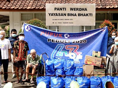 Pupuk Kaltim Berbagi untuk Warga yang Membutuhkan