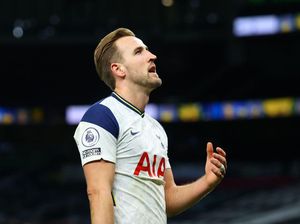 Dear Tottenham Hotspur, Jangan Sampai Kecanduan Harry Kane