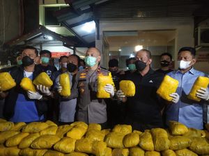 8 Penyelundup 201 Kg Sabu Lolos dari Hukuman Mati, Jaksa Ajukan Banding 8 Penyelundup 201 Kg Sabu Lolos dari Hukuman Mati, Jaksa Ajukan Banding