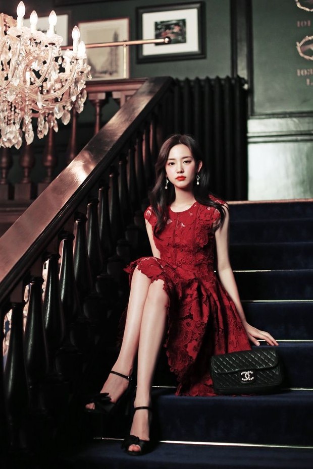 Milkcocoa_official/Instagram.com Red dress untuk Natal