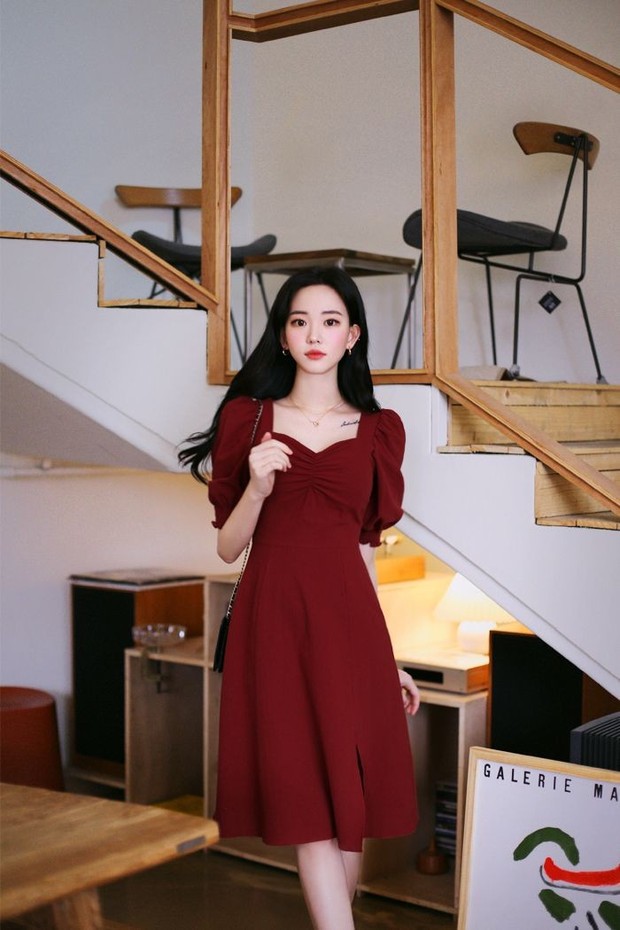 Milkcocoa_official/Instagram.com Red dress untuk Natal