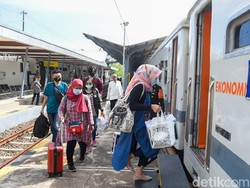 Penumpang Kereta di Banyuwangi Sesalkan Adanya Kewajiban Rapid Antigen