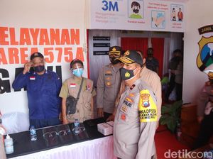 Jelang Libur Nataru, Wakapolda Jatim Cek Posko Rest Area di Tol Ngawi Jelang Libur Nataru, Wakapolda Jatim Cek Posko Rest Area di Tol Ngawi