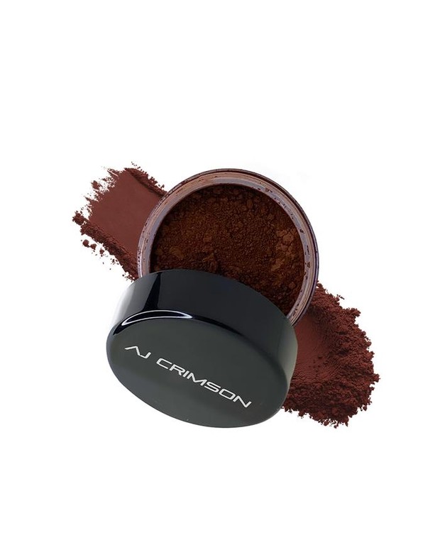 AJ Crimson Beauty Universal Finishing Powders/ajcrimson.com AJ Crimson Beauty Universal Finishing Powders ini produk serbaguna yang sangat bagus untuk mengatur riasan dan menghangatkan kulit.