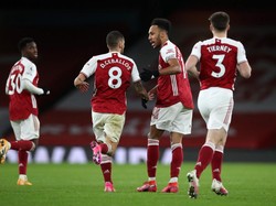 Gary Neville: Arsenal Sudah Membosankan