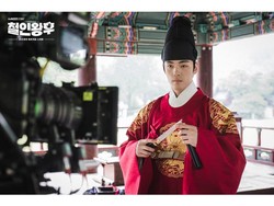 Nge-vlog Bareng, Pemain Mr. Queen Ajak Pamerkan Lokasi Syuting Drama