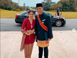 Lihat Kecantikan Bianca & Loemongga, Model 90-an Istri Menteri Kabinet Jokowi
