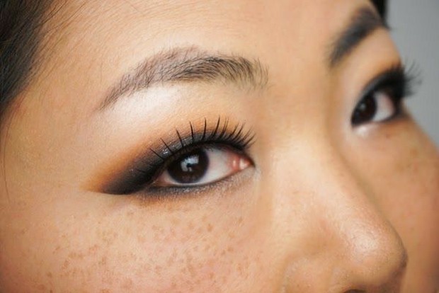 smokey eye untuk mata monolid