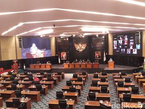 Paripurna Reses, DPRD DKI Beri Rekomendasi Penanganan Banjir ke Pemprov