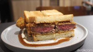 Nikmatnya Ramen dan Sando Buatan Resto Jepang Fusion