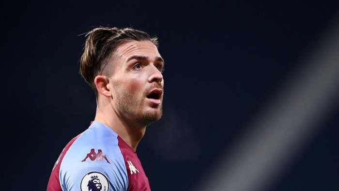 WEST BROMWICH, ENGLAND - DECEMBER 20: Jack Grealish of Aston Villa looks on during the Premier League match between West Bromwich Albion and Aston Villa at The Hawthorns on December 20, 2020 in West Bromwich, England. (Photo by Laurence Griffiths/Getty Images)