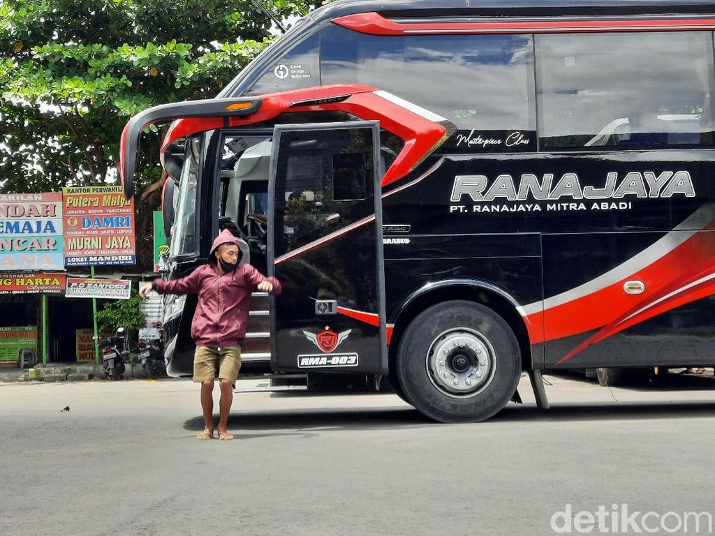 Sandiaga: Wisata Jogja Dicoreng Lagi dengan Parkir Bus Rp 350 Ribu