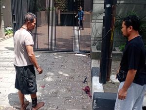 Polisi Cek CCTV Terkait Ledakan Petasan di Depan Kantor KAMI Menteng Polisi Cek CCTV Terkait Ledakan Petasan di Depan Kantor KAMI Menteng