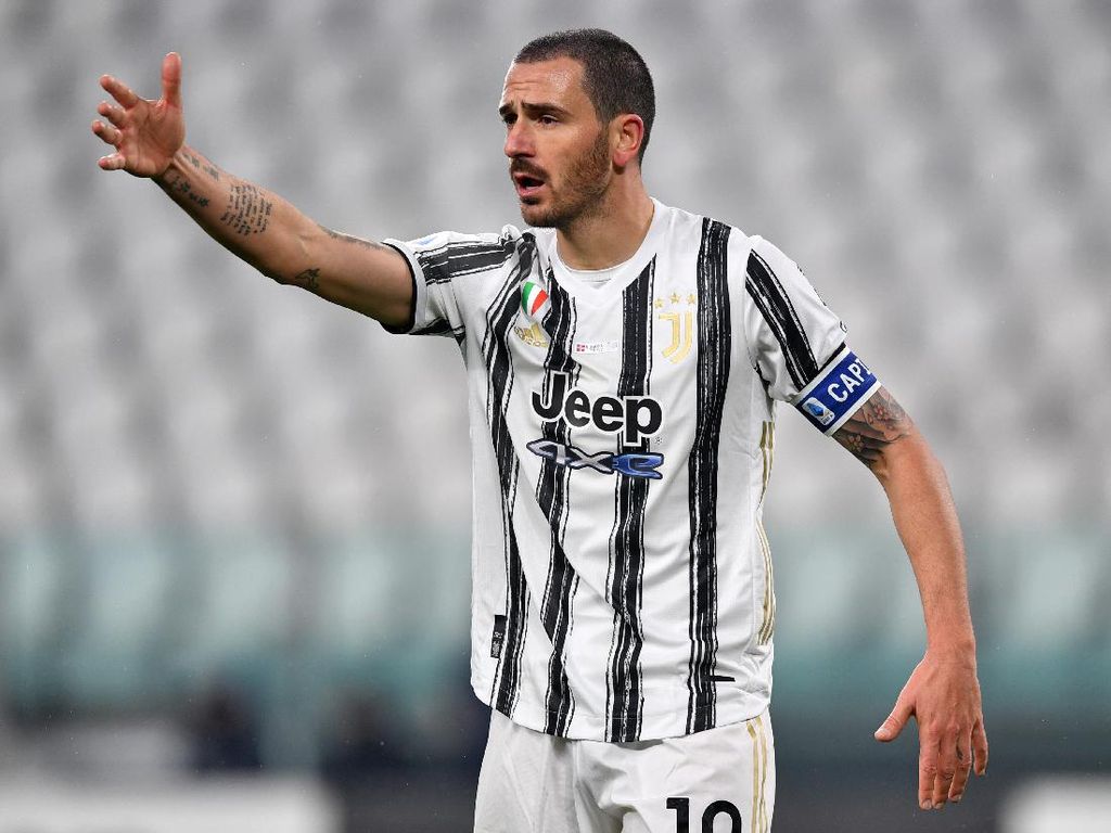 Lagi-lagi Bonucci Cuma Jadi Suporter di Markas Porto Lagi-lagi Bonucci Cuma Jadi Suporter di Markas Porto