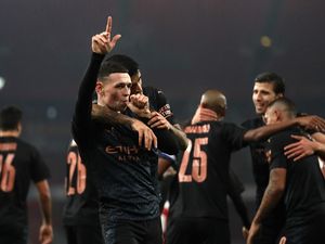 Performa Solid Man City di Markas Arsenal