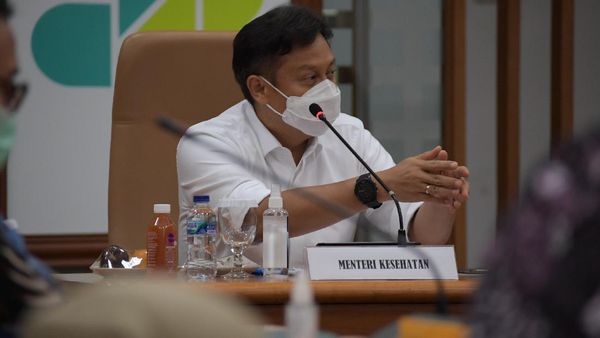 Rapat Pertama Menkes-Wamenkes, Vaksinasi COVID-19 Jadi Prioritas