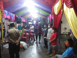 Tak Ada Izin Keramaian-Langgar Prokes, Pesta Nikah di Makassar Dibubarkan