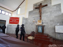 Video Polres Wonogiri Sterilisasi Gereja Jelang Perayaan Natal